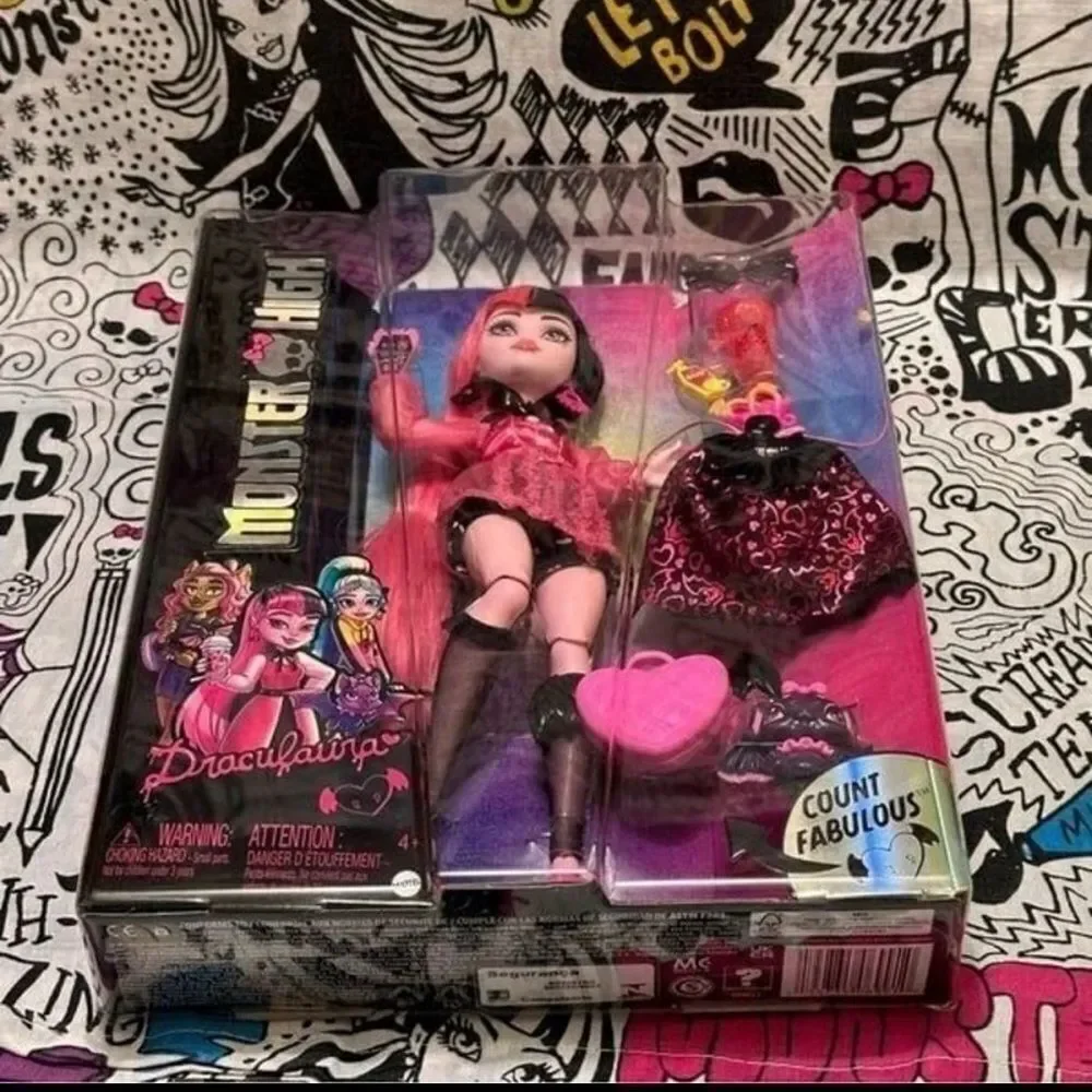 Monster High doll Draculaura count fabulous